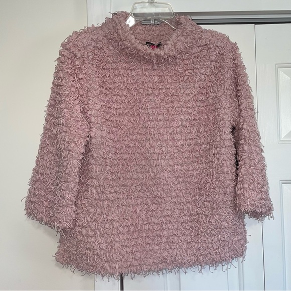 NWT, Vince Camuto Soft Pink Shag Sweater - Picture 1 of 8